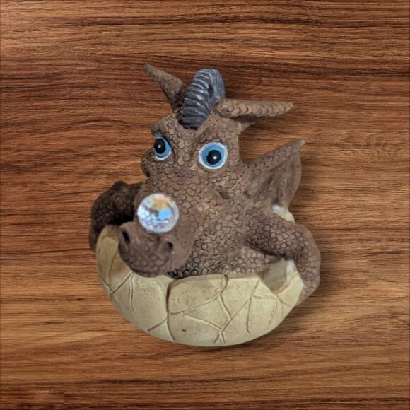 Baby Dragon Figurine 1994 Handmade Made In England Crystal Nose Brown   2.5" - Picture 1 of 7